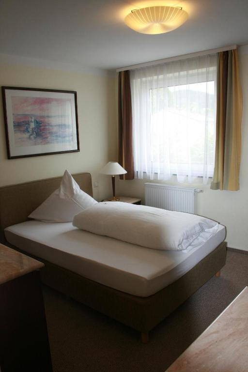 Hotel-Restaurant Stollen Mechernich Room photo
